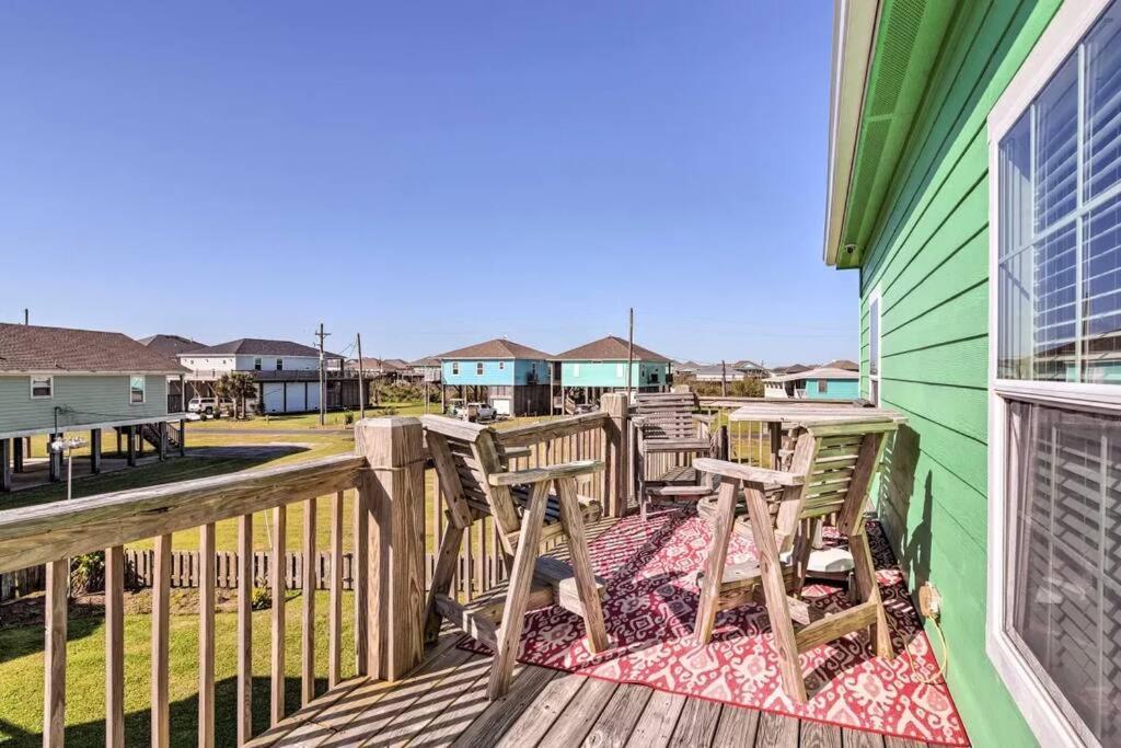 Coastal Heaven - Crystal Beach Relaxing Beach Home Bolivar Peninsula Екстериор снимка