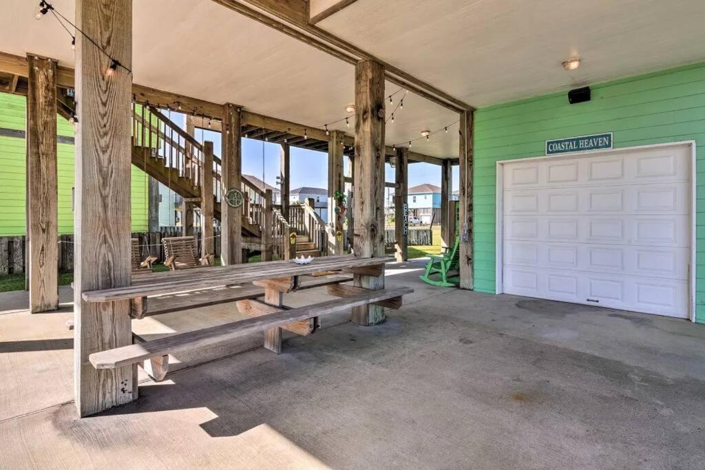 Coastal Heaven - Crystal Beach Relaxing Beach Home Bolivar Peninsula Екстериор снимка